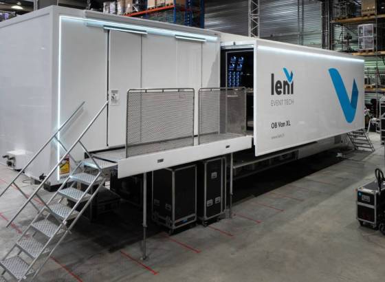 Blackmagic Design導入事例：地域モータースポーツ用の野外中継車の場合