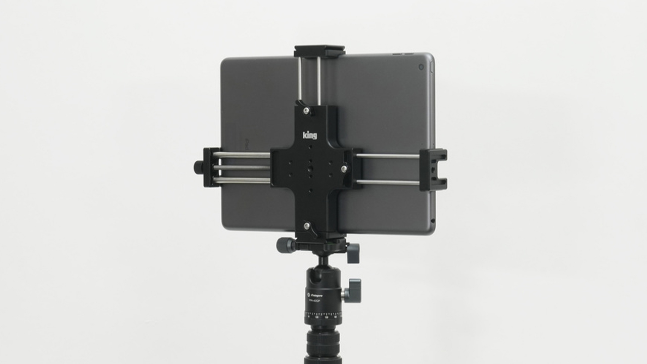 浅沼商会、「King クロスタブレットホルダー」発売。