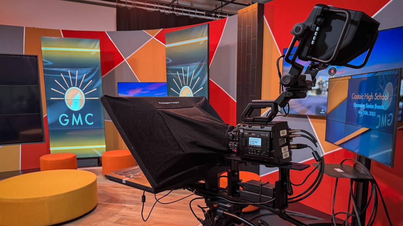 Blackmagic Design導入事例:テレビスタジオ構築、Castaic High Schoolの場合