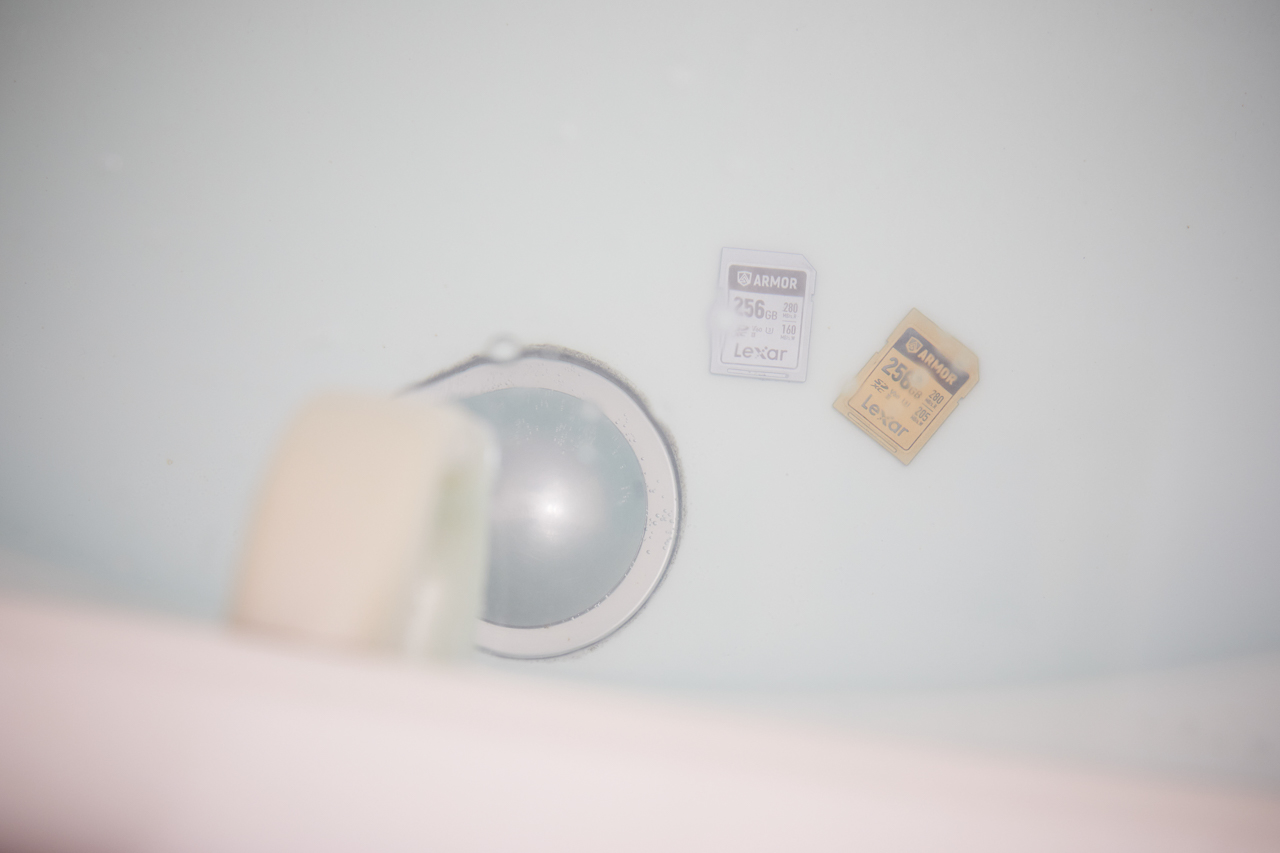 Lexar ARMORシリーズ 水没環境での耐水テスト