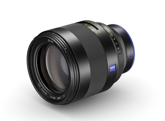 コシナ、ミラーレスに最適化した中望遠MFレンズ「Otus ML 1.4/85」発売。カールツァイスと開発、ZEISS独自の立体描写実現