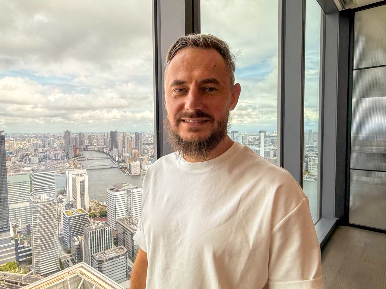 FrontlineVRcamera_45_15uGohoBkb