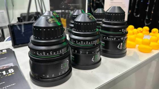 ハッセルブラッド、「XCD 2,5/25V」発売。夜の街並みや星空、屋内