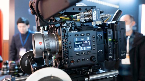 富士フイルム、「GFX ETERNA 55」の機能拡張ロードマップを公開。世界