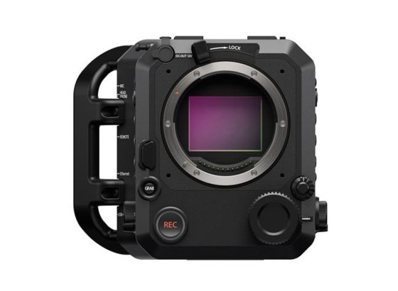 富士フイルム、「GFX ETERNA 55」Ver.1.02公開。ATOMOS対応で4：3オープンゲートRAW収録が可能