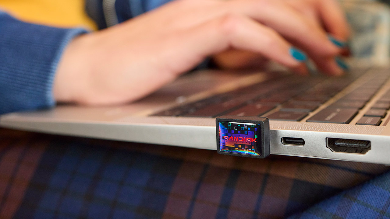 251222_SNDK_ExtremeFit_USB-C_Flash_01X82nOISE