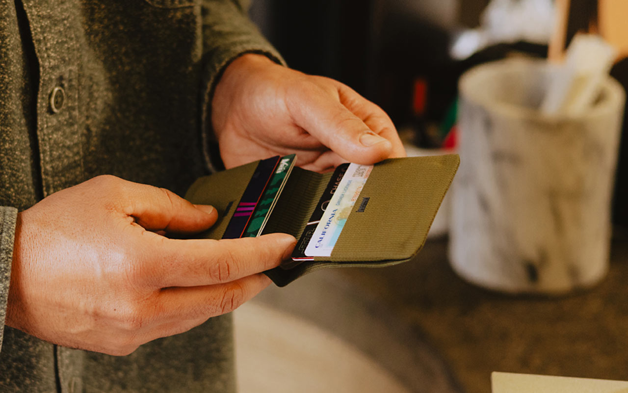 260108_PeakDesign_wallet_03Kg3WoW5y