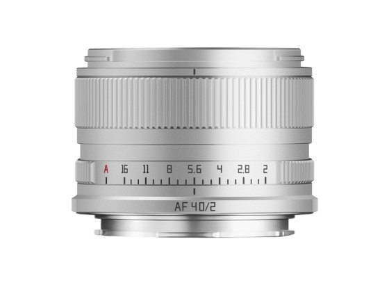 TTArtisan 銘匠光学「AF 40mm f/2」にシルバーモデル登場。スナップに最適な「40mm」単焦点レンズ