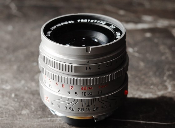 LIGHT LENS LAB、レンジファインダー用交換レンズ「“周A.A.“ Titanium Limited Edition」が完売