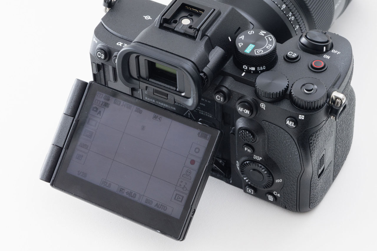 Review_SONY_a7V_05F316wcLe