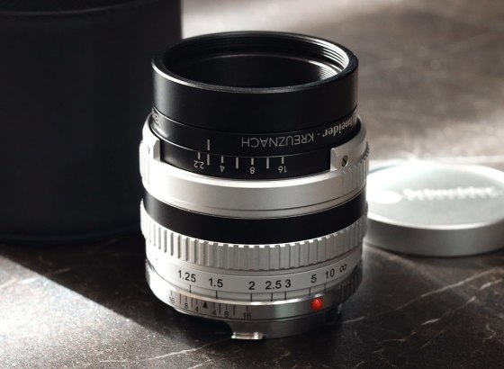 焦点工房、XENON-EMERALD 50mm F2.2 “Mマウント改” 数量限定モデルが登場。産業用レンズをライカMへ改造