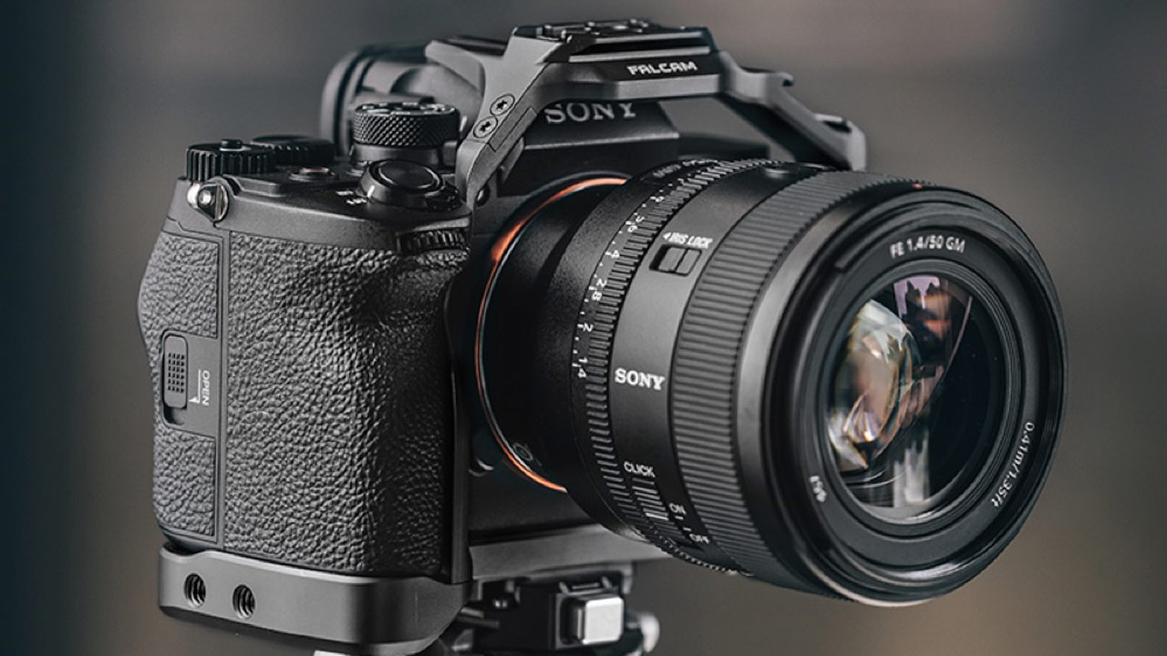 260218_Falcam_CameraCage_top4fuP7ecW