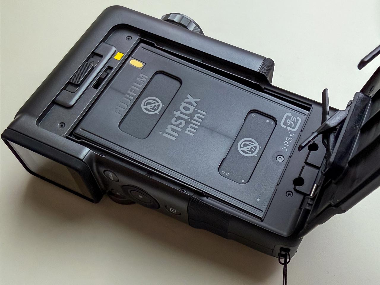 FrontlineVRcamera-vol47_28tBilcgKm