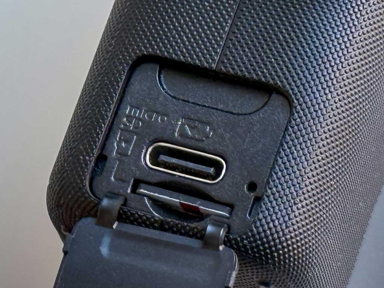 FrontlineVRcamera-vol47_31i8fkeW5s