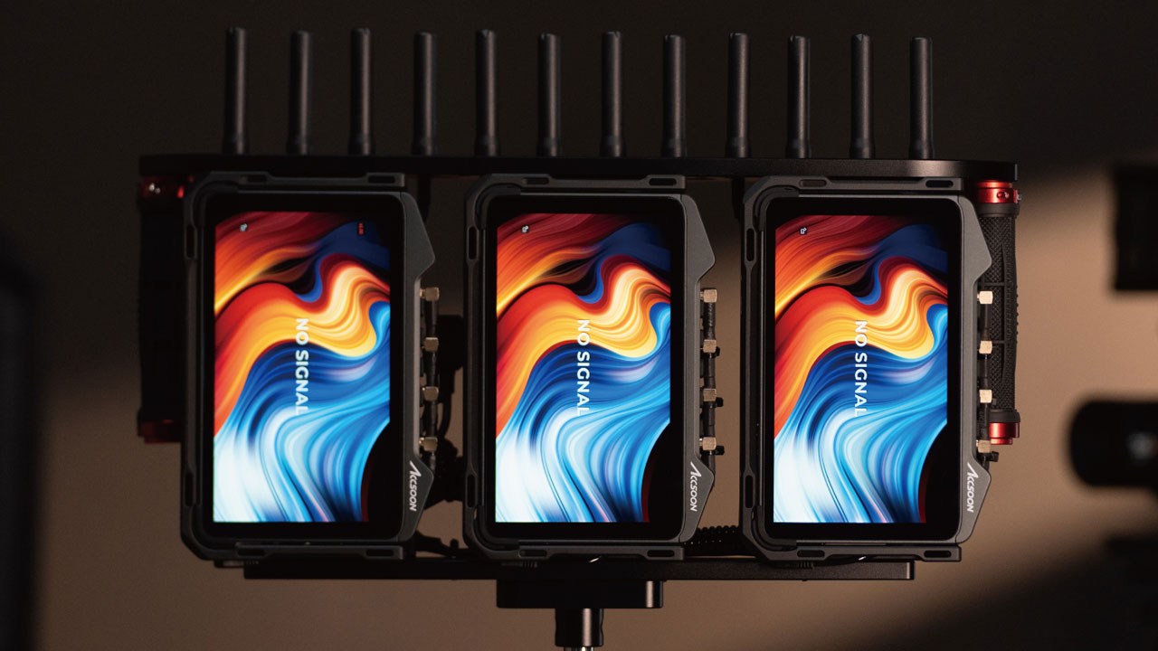 260306_Accsoon_PortableTripleMonitorRig_top0FpedqlR