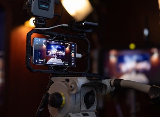 vivo、MWC 2026で「vivo X300 Ultra」を披露。最先端のビデオ機能搭載、全背面カメラで4K 120fps 10-bit Log撮影を実現