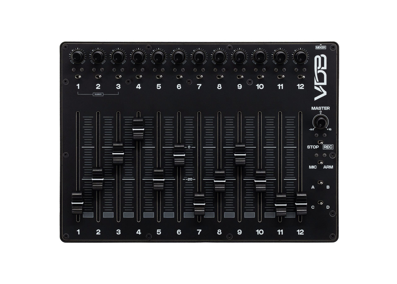 260312_VDB-FCS12_01vfTGmqW8