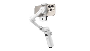 ZHIYUN、スマートフォン用AIトラッキングジンバル「SMOOTH-Q5 Ultra」発売。音声コマンドと着脱式リモコンを搭載