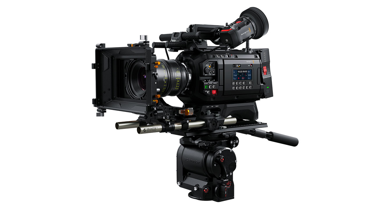 260318_Blackmagic-URSA-Cine-17K-Fully-Rigged_topieioiaoS
