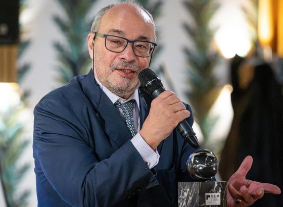 ライカのアンドレアス・カウフマン博士が2026年「G・E・Mアワード」受賞。戦略的ブランド管理と国際展開に評価