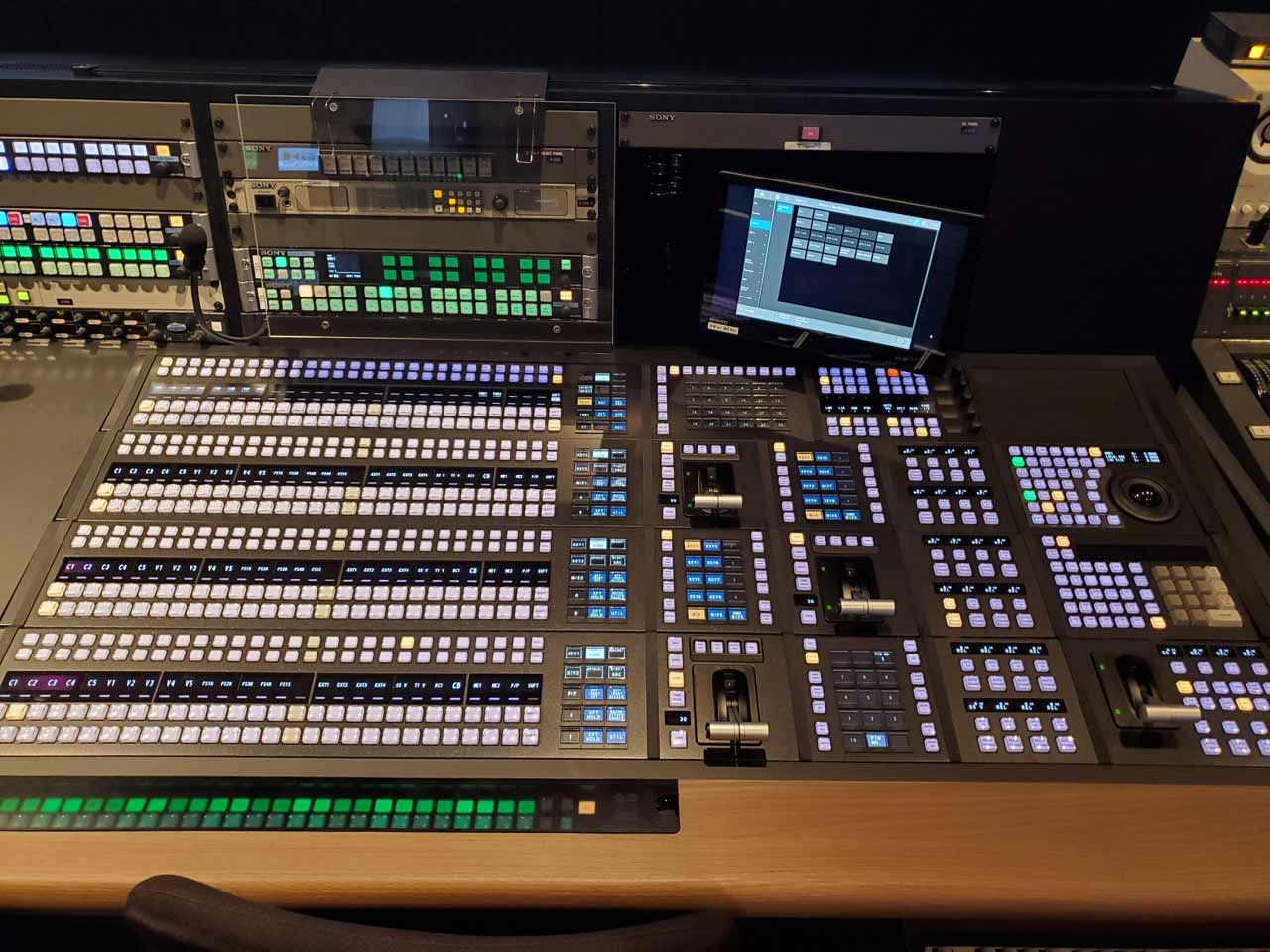 260325_4K-Studio_01pekSr3yW