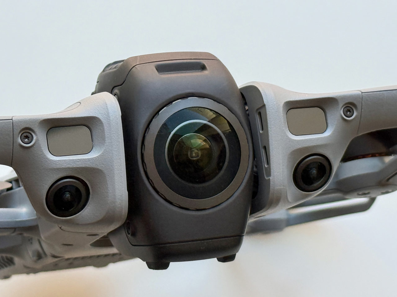 FrontlineVRcamera-vol47_12TInUBlgN