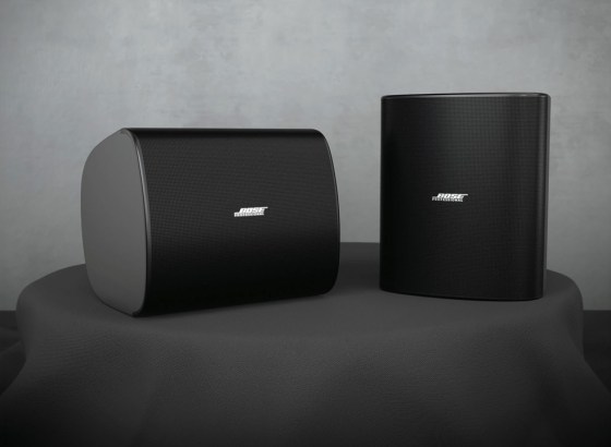 Bose Professional、DesignMaxシリーズ最大・最高出力モデルの「DM12SE」を発売。全天候型112インチ同軸と102°カバレージで一貫した高品位サウンド
