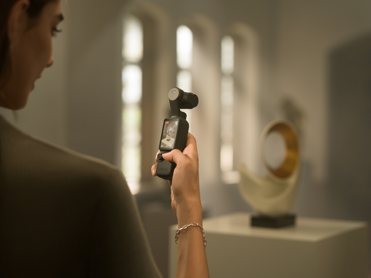 260413_DJI_OsmoPocket4_01cBuKox1s