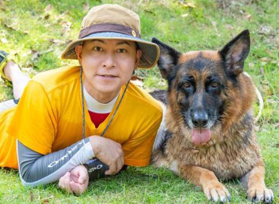 ソニー、αで撮る愛犬撮影会を名古屋で開催。元水族館飼育員のカメラマンが基本を伝授