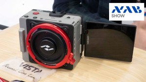Kinefinity、新型ボックスカメラ「Vista」発表。6Kオープンゲートと内蔵SSDを凝縮[NAB2026展示レポート]