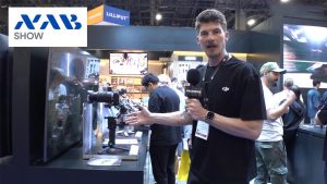 DJI最新ジンバル「RS 5」、3軸調整ノブでセットアップを大幅に改善。被写体の自動追跡にも対応[NAB2026展示レポート]