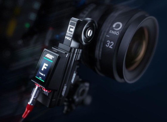 ARRI、コンパクトな新型レンズモーター「cforce MAX」発表。Hi-5エコシステムにスピードと応答性をもたらす