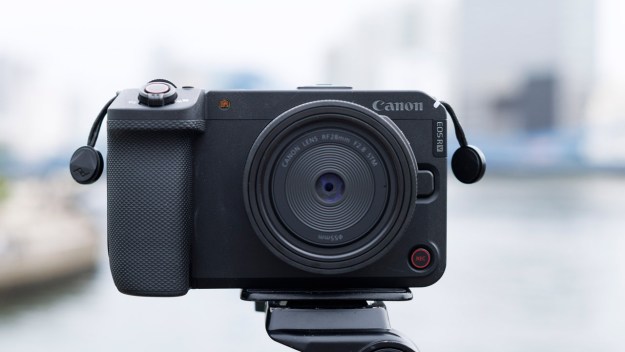 キヤノンの新フルサイズミラーレスカメラ「EOS R6 V」速報レビュー [OnGoingReView]