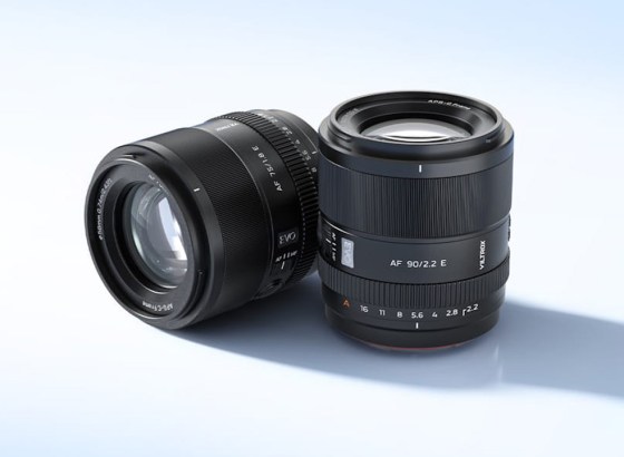 Viltrox、APS-C用「AF 75mm F1.8」「AF 90mm F2.2」EVO発売。355g以下の軽量設計で135mm相当のポートレートも