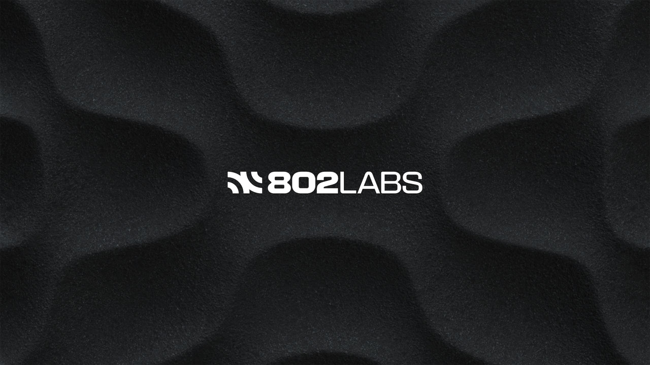 260623_BOSE_802LABS_topJ3HsjRGY