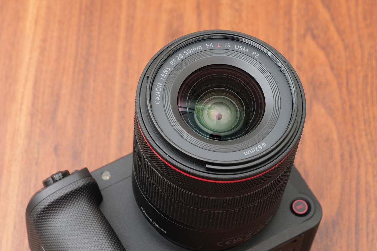 Review_RF20-50F4L-IS-USM-PZ_04ATqbQwBO