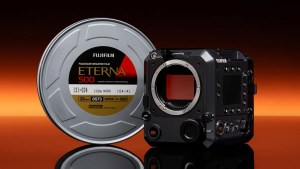 富士フイルム、「GFX ETERNA 55」のファームウェアロードマップを公開。2027年にかけて自動ND濃度調整など強化