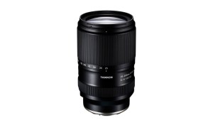 タムロン「25-200mm F2.8-5.6 G2」最新ファームウェアVer.3公開。25-70mm全域でハーフマクロ以上の近接撮影が可能に