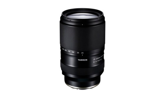 富士フイルム「フジノンレンズ XF16-55mmF2.8 R LM WR II」発表。約4割