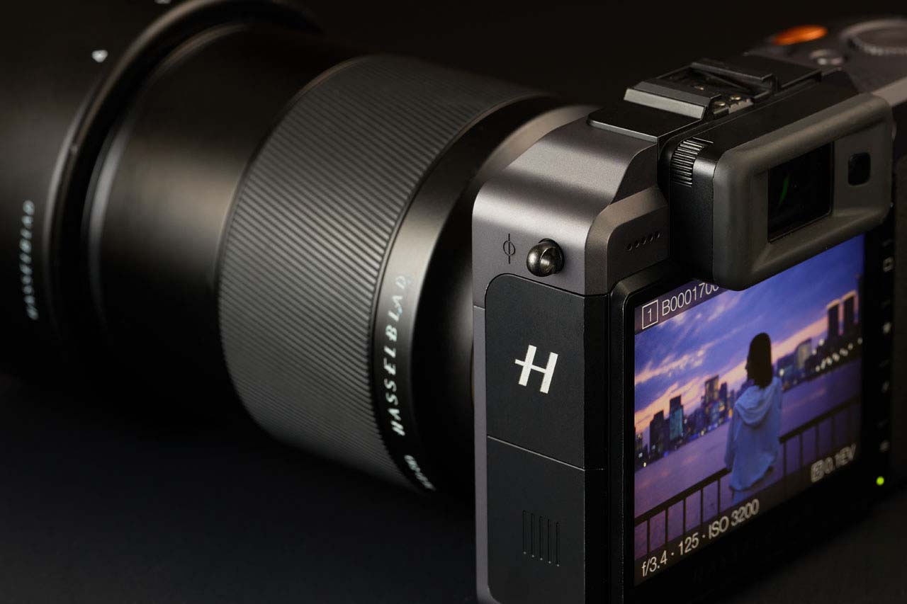 chuban_hasselblad_x1dii_22VbXAh2F1