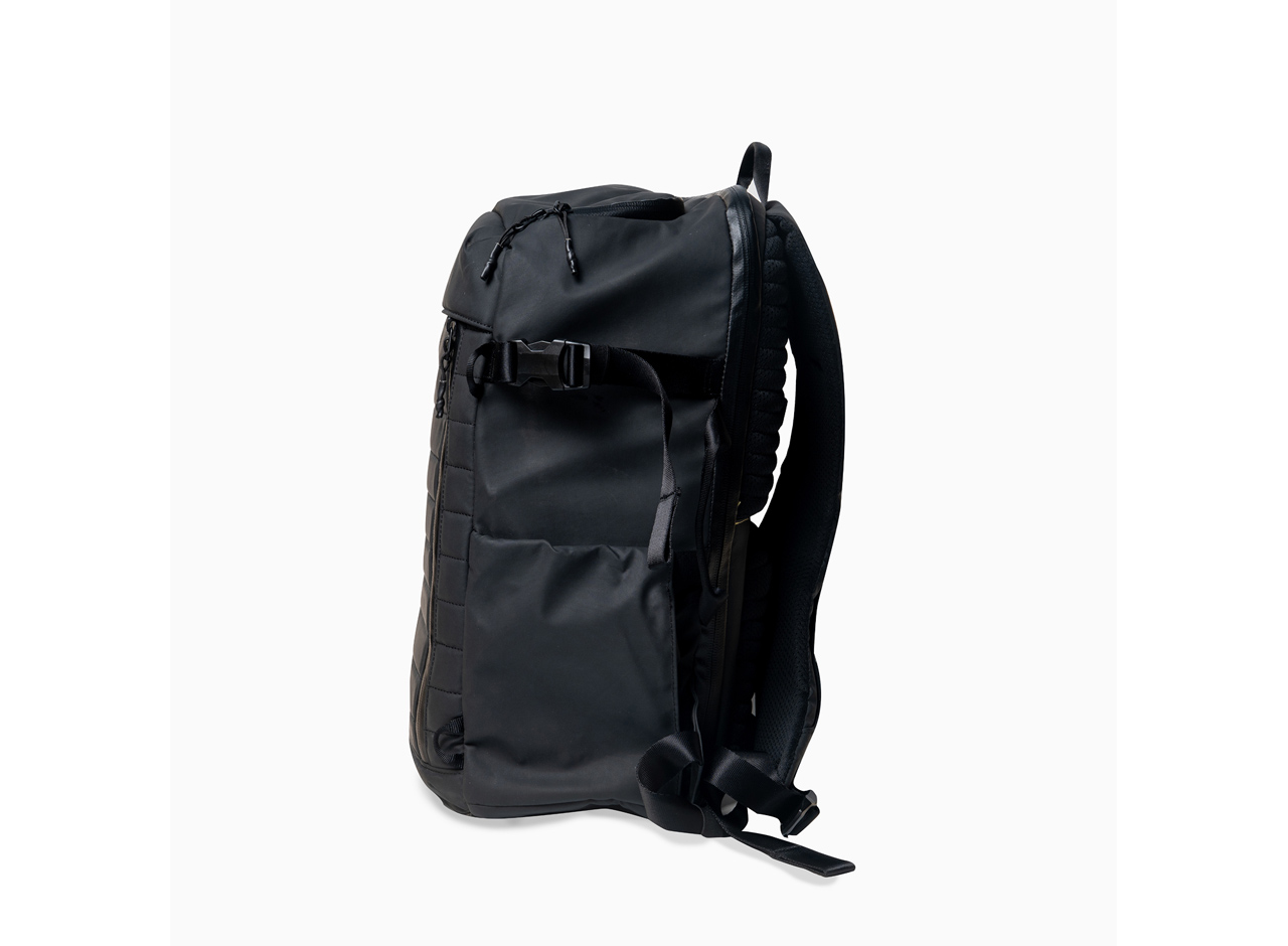 261001_corsa-28l_04TYRsmkOe