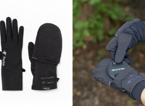 OM SYSTEM×Foxfire、冬の撮影向け「オクタミトングローブ」発売。指先をすばやく出せる構造とカイロ収納に対応