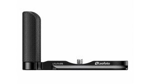 Leofoto、ソニー「RX1R III」専用L型プレート「LPS-RX1RIII」を発売。前面グリップを備え、装着したままバッテリー交換に対応