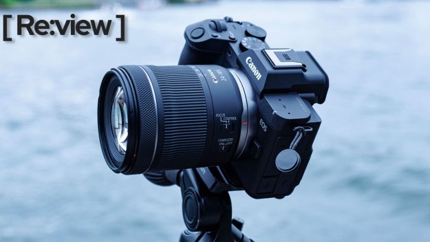 Canon EOS RP ボディ※液晶に線あり(撮影・写真には影響なし) キヤノン「EOS R8 Mark II」動画実写レビュー。546gの軽量ボディにIBIS